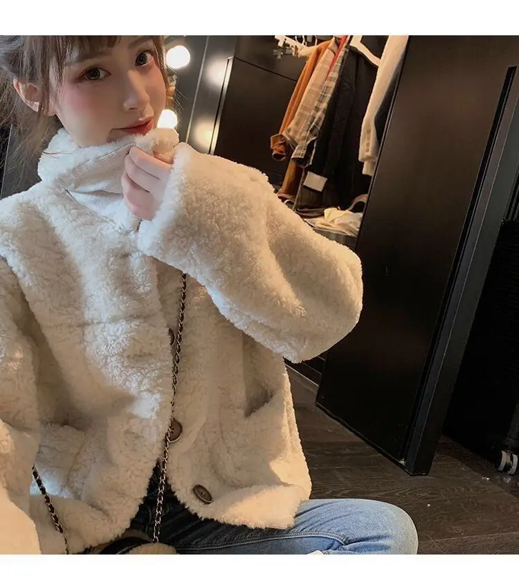 Lamb Wool Short Jacket Women Winter White Loose Fit — feature 7