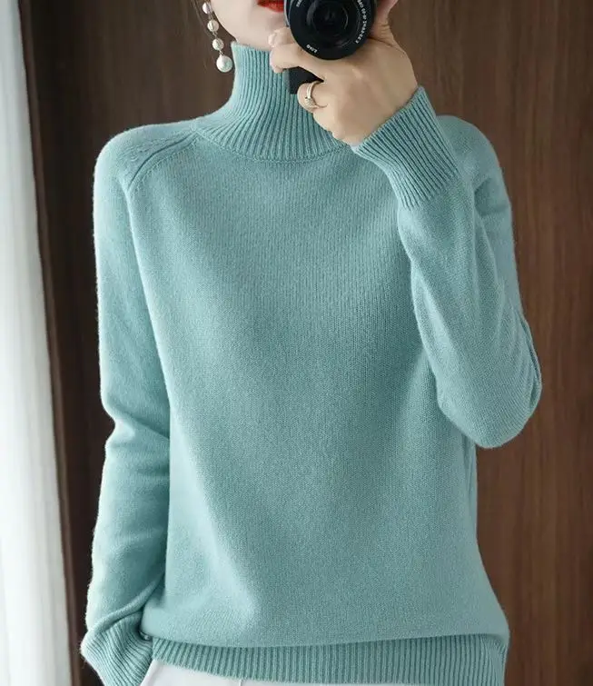 Women's Slim Fit Knit Sweater with Thickened Base - Image 10