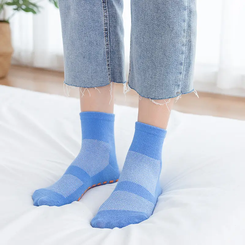 Kids Non-Slip Mid-Calf Socks Mesh Breathable - Image 13