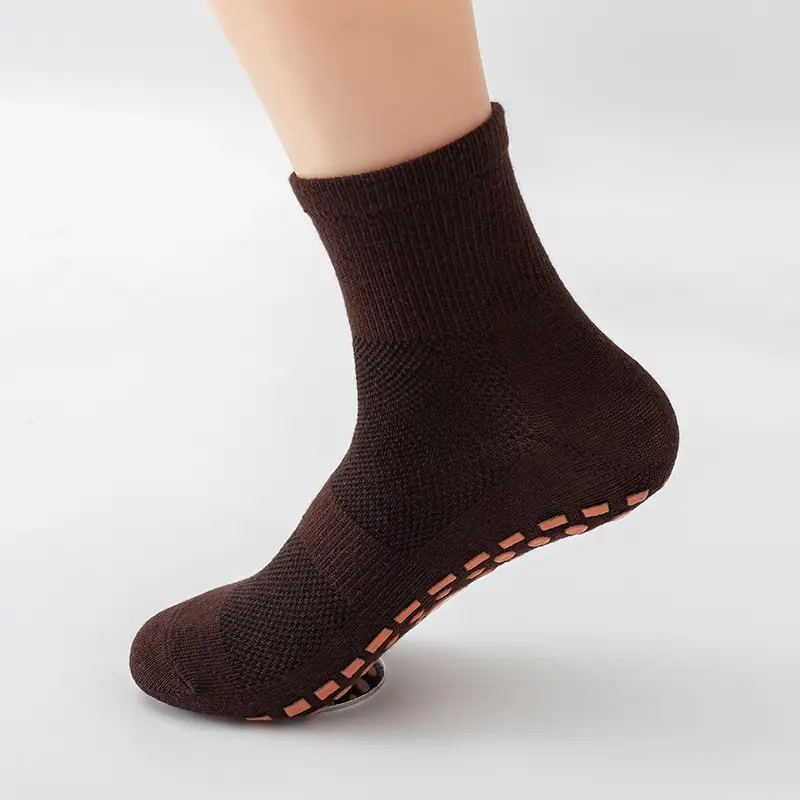 Kids Non-Slip Mid-Calf Socks Mesh Breathable - Image 3