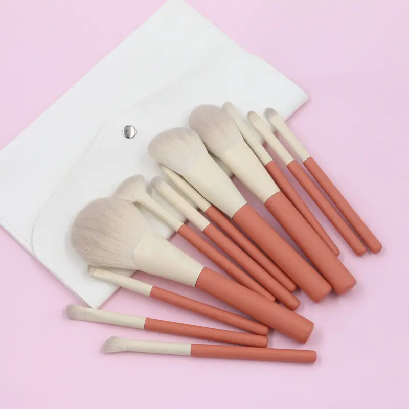 12-Piece Makeup Brush Set for Blush, Eyeshadow, High Gloss & Powder - Image 2