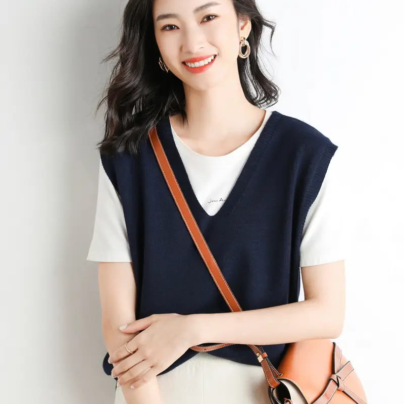Women's V-Neck Knitted V-Neck Vest Maroon - Image 17