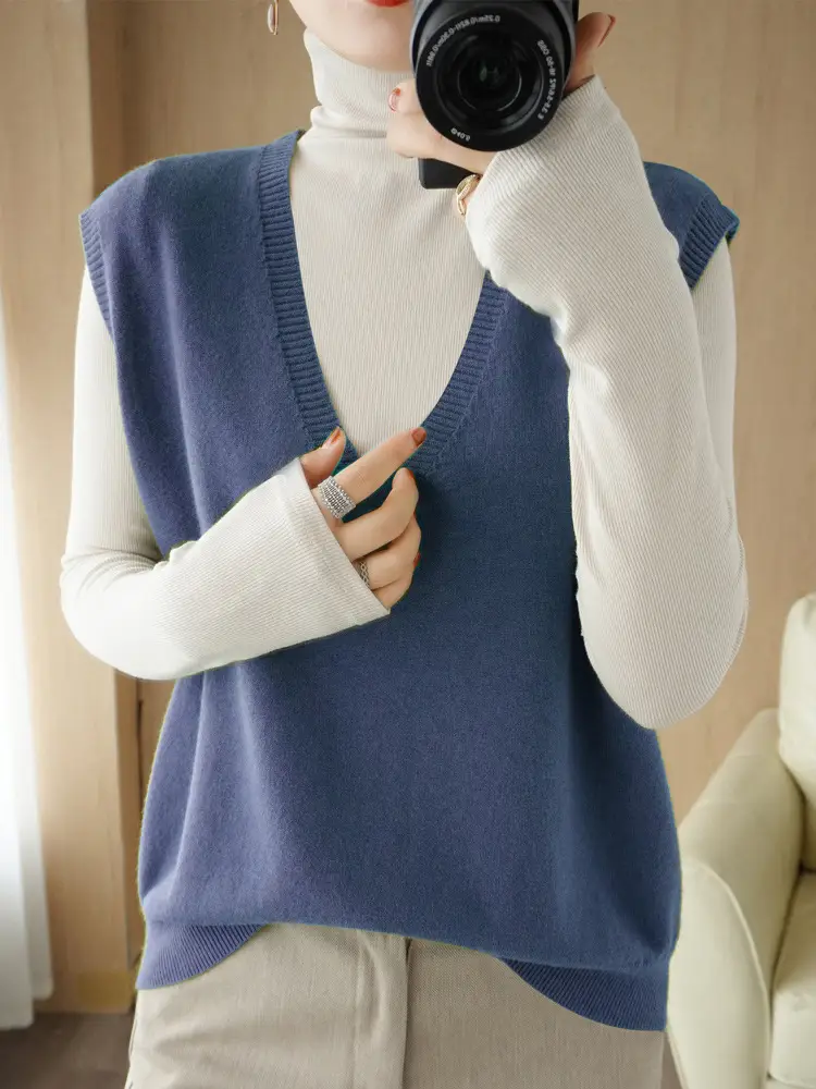 Women's V-Neck Knitted V-Neck Vest Maroon - Image 12