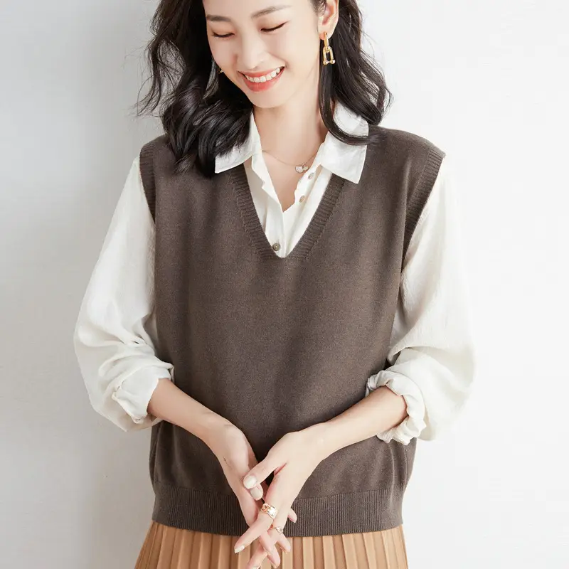 Women's V-Neck Knitted V-Neck Vest Maroon - Image 9