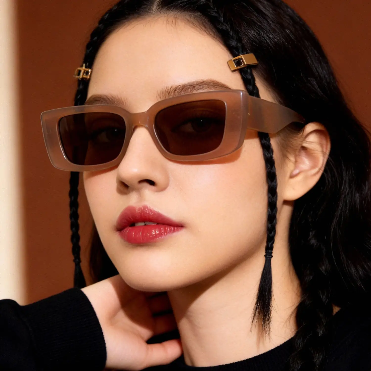 Women Retro Rectangular Sunglasses with Face Coverage