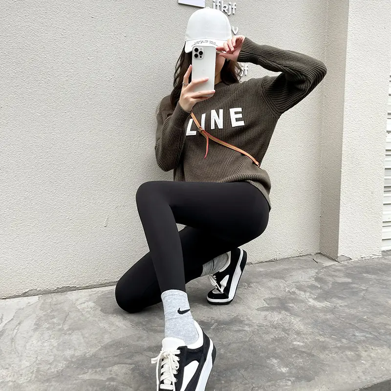 S424 Kaka Cropped Yoga Pants Brown High Waist Leggings