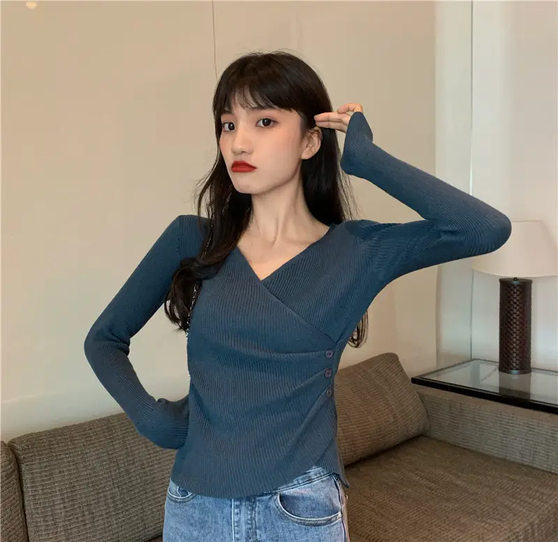 Women Cross V Neck Long Sleeve Sweater Black — feature 18