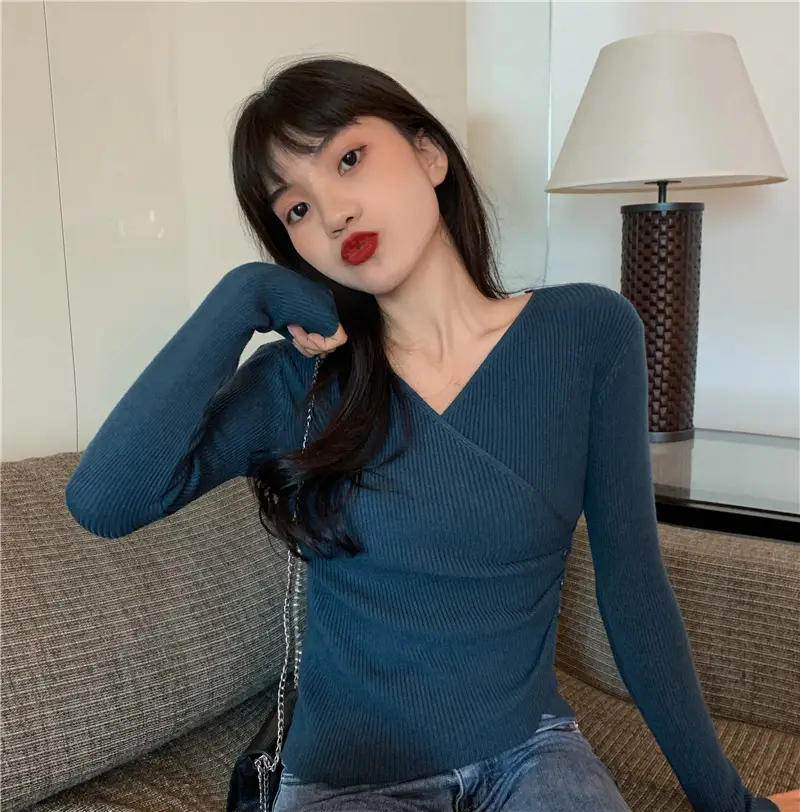Women Cross V Neck Long Sleeve Sweater Black — feature 20