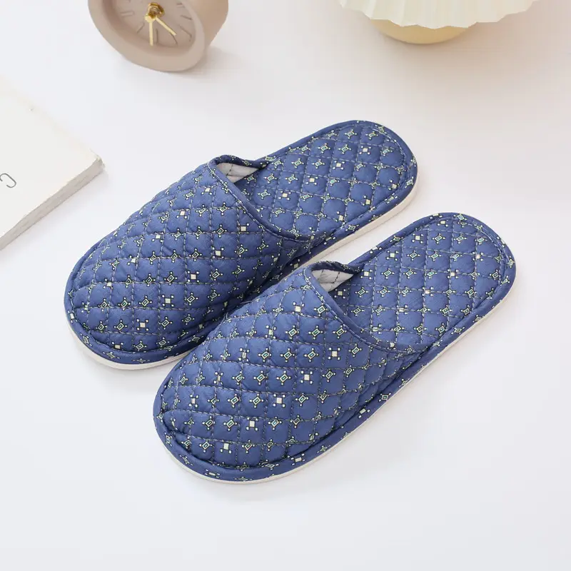 Spring and Autumn Floral Fabric Rubber-Soled Slippers for Home Indoor Use, Cotton Slippers for Winter, Closed-Toe, for Men and Women, Couples