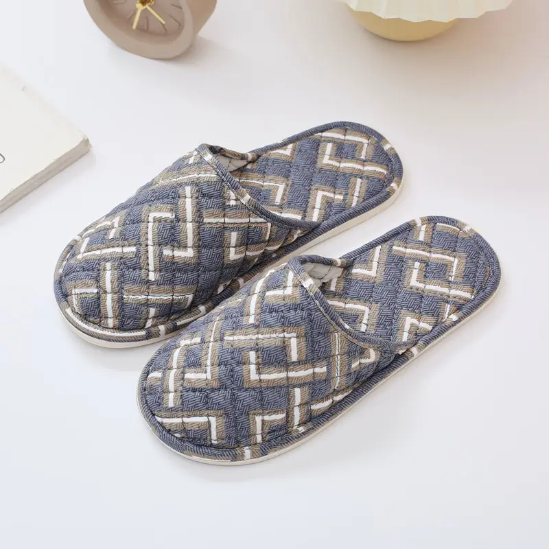 Spring and Autumn Floral Fabric Rubber-Soled Slippers for Home Indoor Use, Cotton Slippers for Winter, Closed-Toe, for Men and Women, Couples