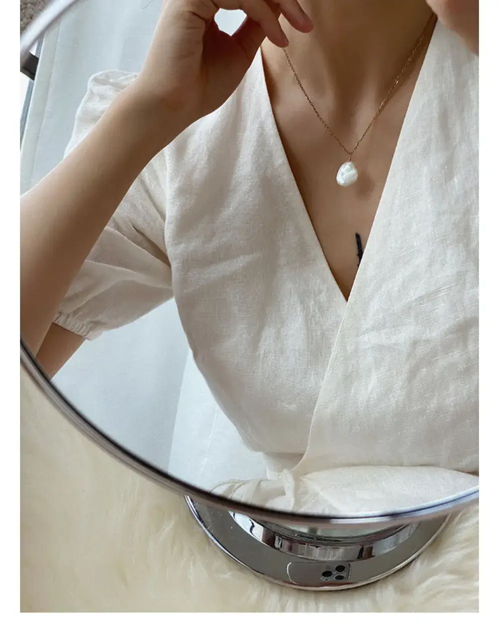 Elegant Pearl Necklace for Women Gold Chain — feature 3