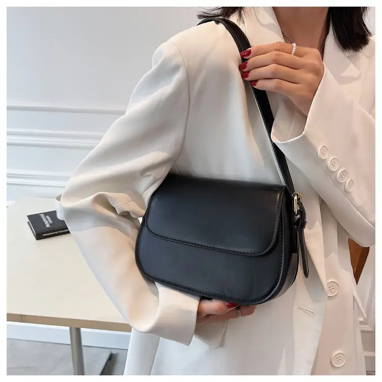 Small Crossbody Bag Women Brown Leather 2026 — feature 3