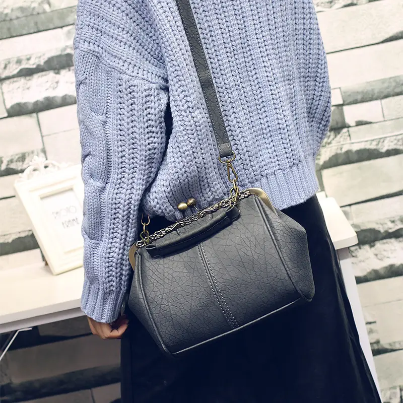 Black Korean Style Women's Shoulder Bag with Clip Buckle — feature 43