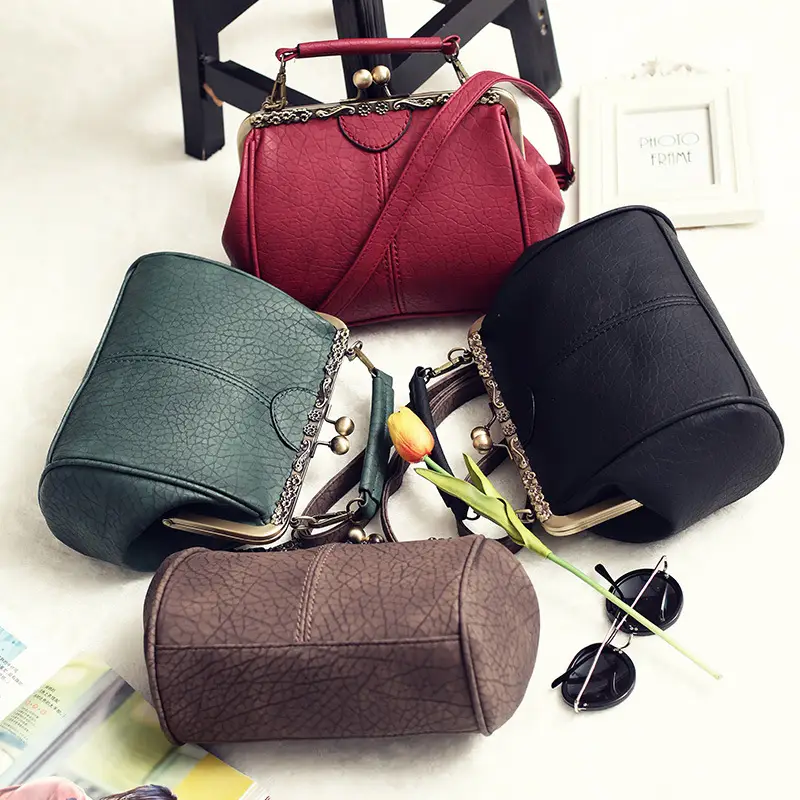 Black Korean Style Women's Shoulder Bag with Clip Buckle — feature 58