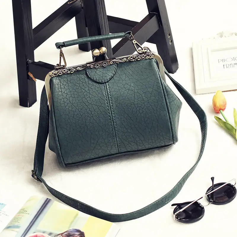 Black Korean Style Women's Shoulder Bag with Clip Buckle — feature 64