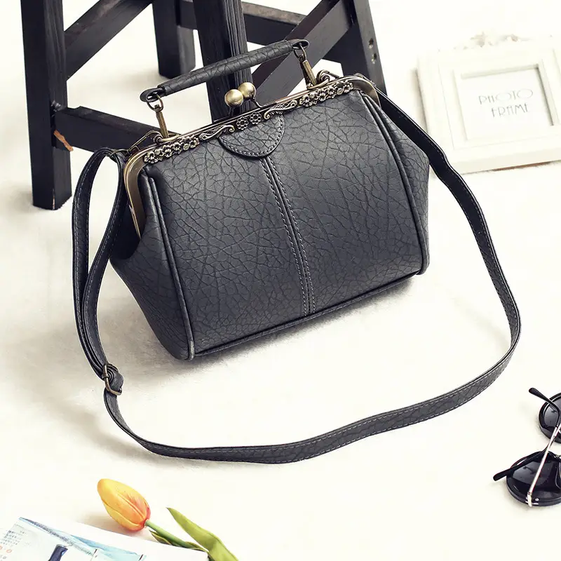 Black Korean Style Women's Shoulder Bag with Clip Buckle — feature 67