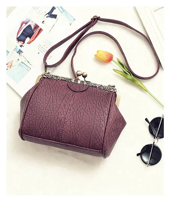 Black Korean Style Women's Shoulder Bag with Clip Buckle — feature 7