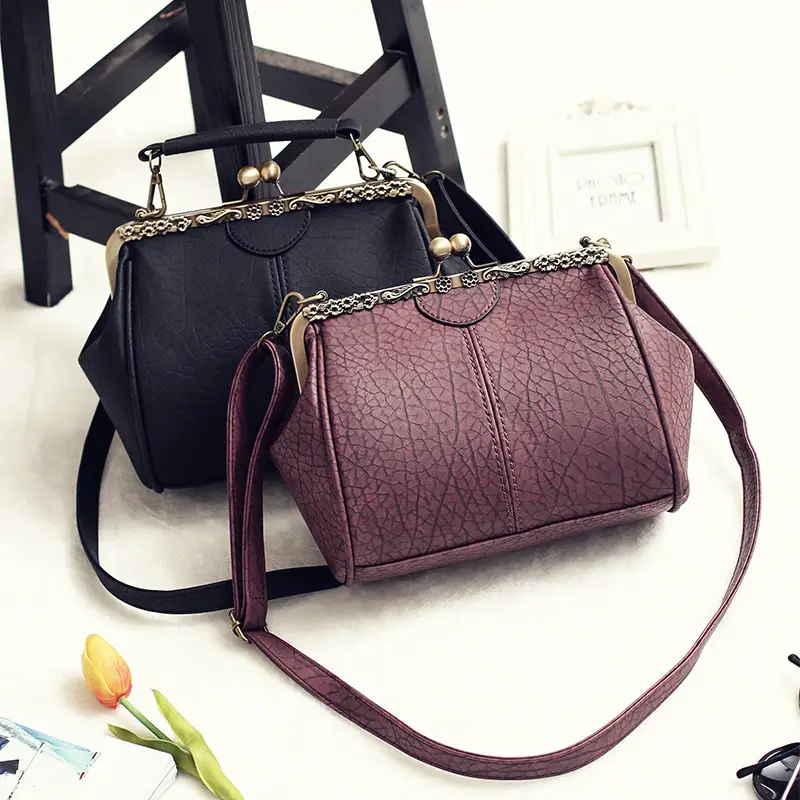 Black Korean Style Women's Shoulder Bag with Clip Buckle — feature 70