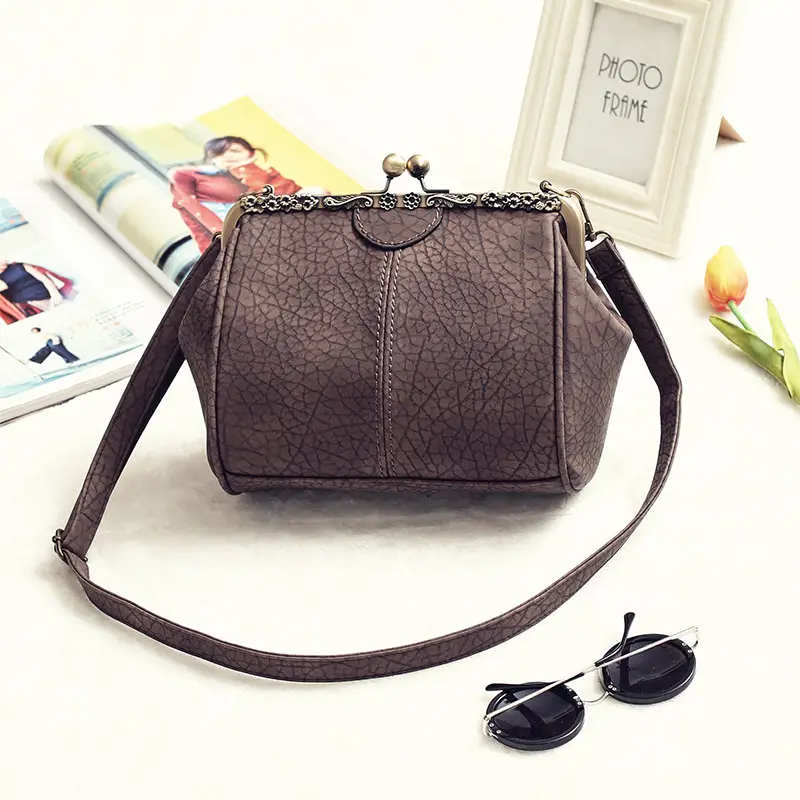 Black Korean Style Women's Shoulder Bag with Clip Buckle — feature 75