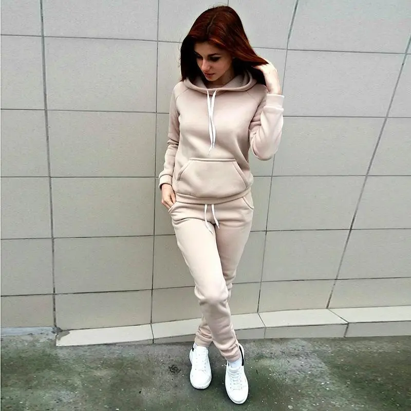 Pink Fleece Hoodie & Pants Set for Women - Image 4