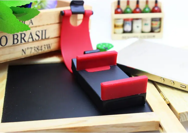 Red Car Steering Wheel Mobile Phone Holder — feature 5