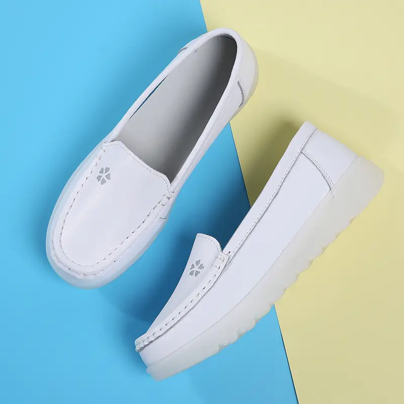 in stock White Nurses Shoes Women's Autumn Breathable Soft-soled Non-Tired Flat-soled Non-slip Medical Work Shoes for Cross-border Hair - Image 3