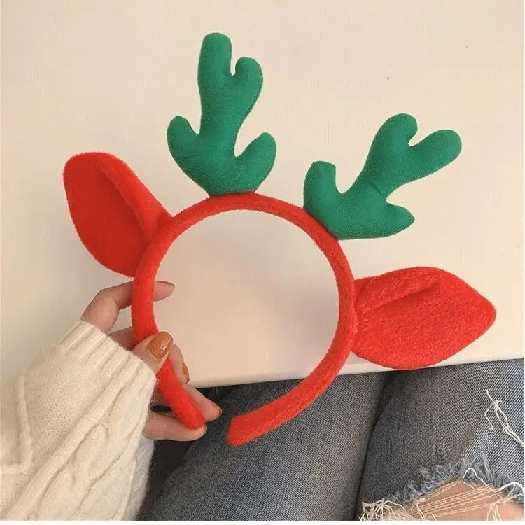 Red Santa Hat with White Tulle and Adjustable Band - Image 3