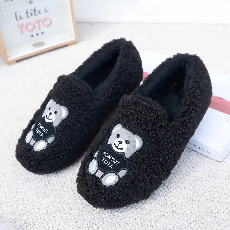 Old Beijing Cloth Shoes for Women, Cotton Shoes with Fleece Lining, Thickened Winter New Style Loafers, Non-Slip Mom Shoes, Korean Version Versatile Cartoon Design - Image 3