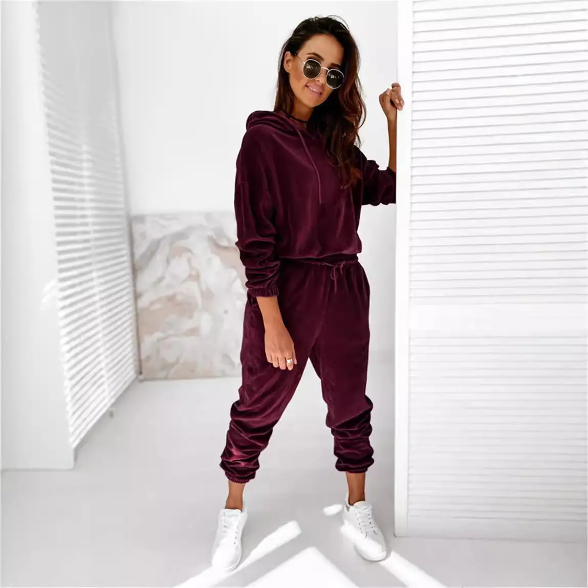Women Velvet Hooded Sweatpants Set Green Winter Casual - Image 15