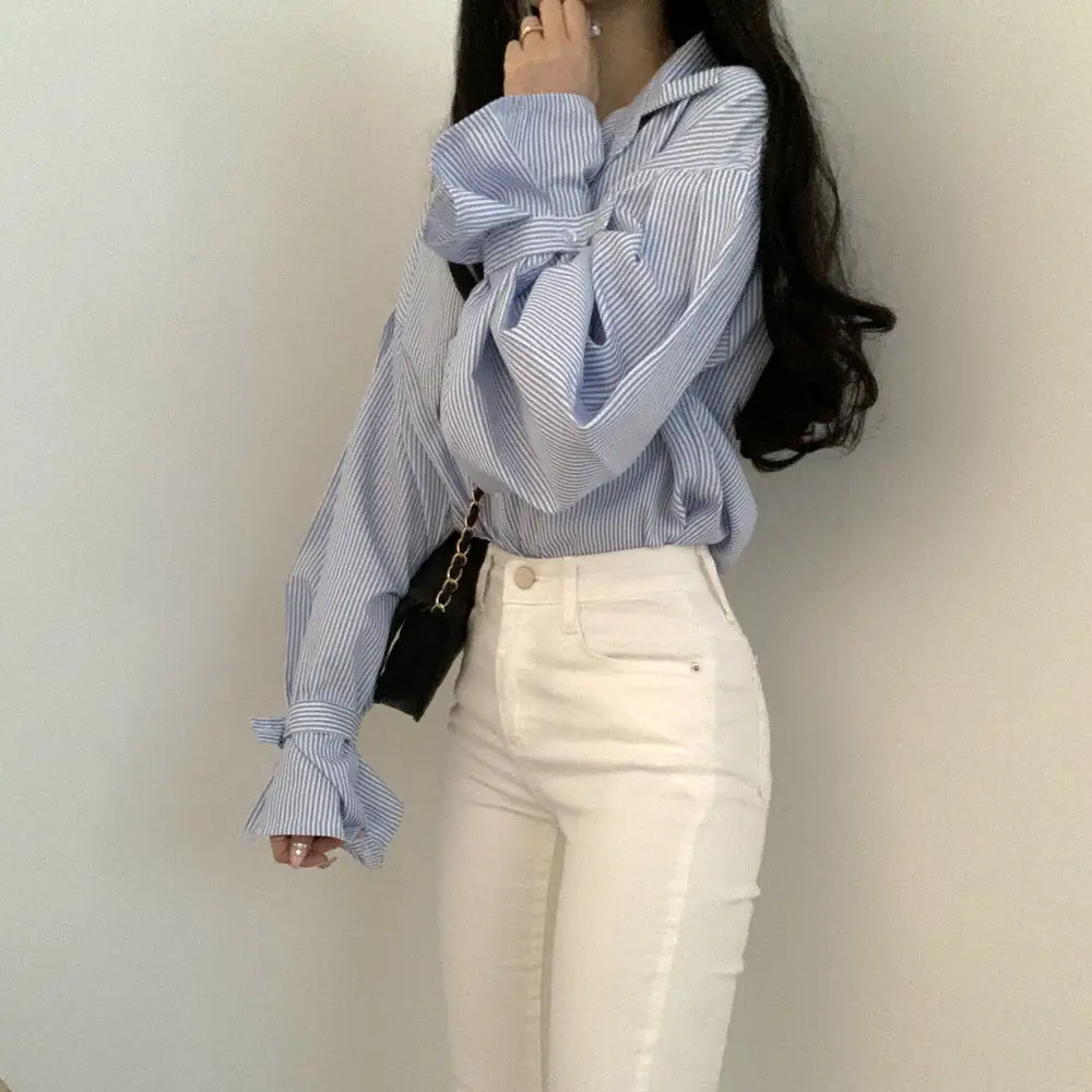 Women's Striped Lantern Long Sleeve Shirt — feature 19
