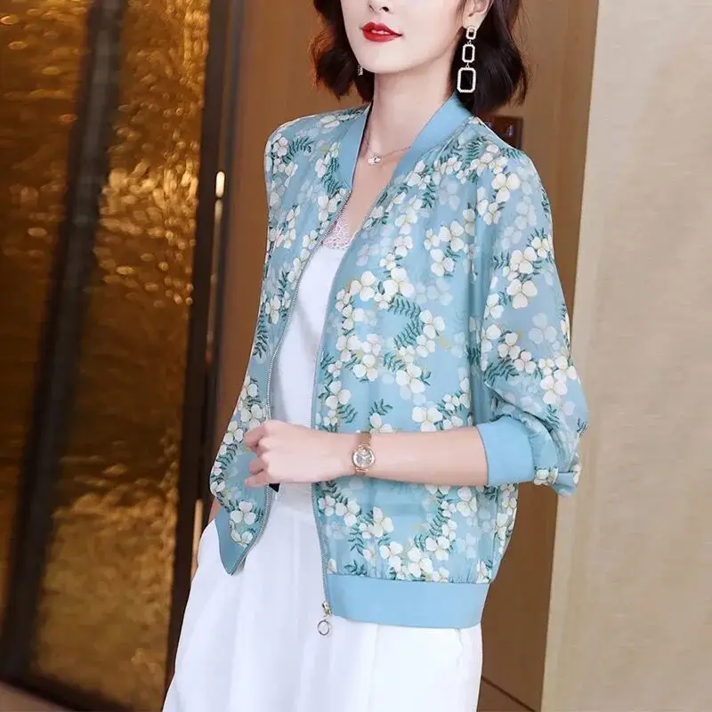 Women Floral Chiffon Sun Protective Long Sleeve Zipper Coat - Image 2