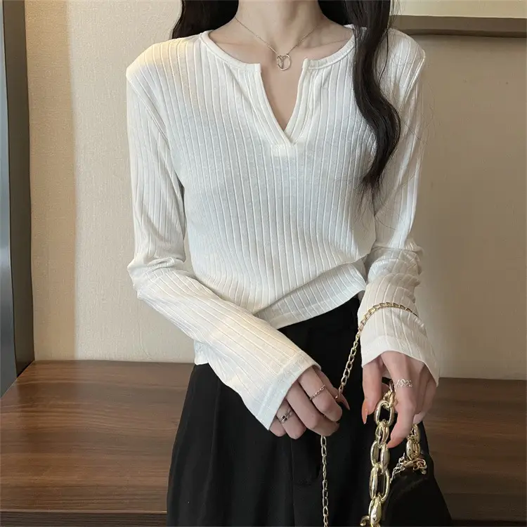 Women V-neck Long Sleeve T-Shirt Grey Slim Fit — feature 5
