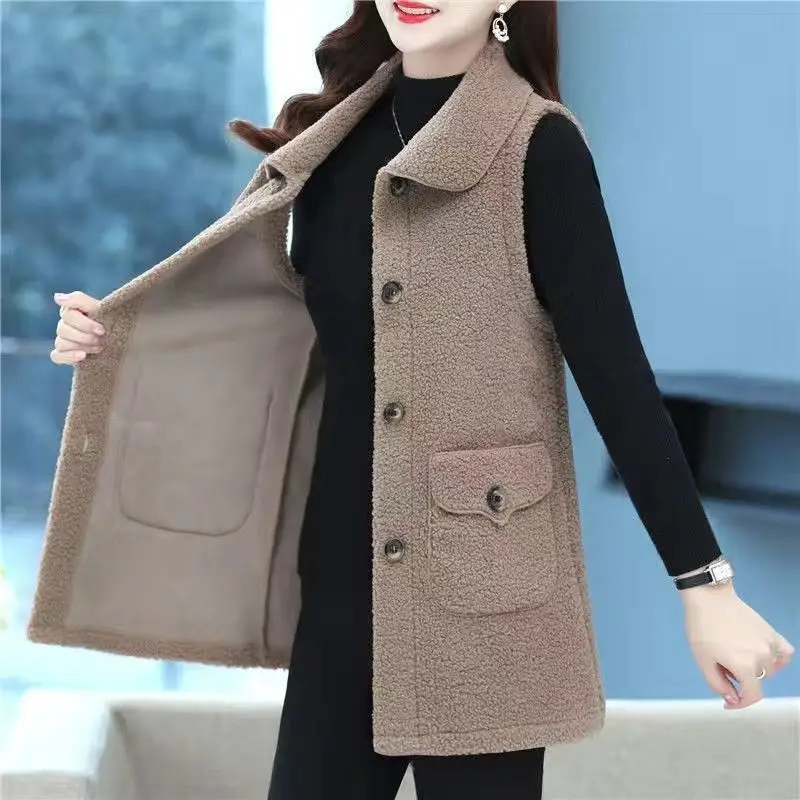 Red Imitation Cashmere Vest for Women Middle Age