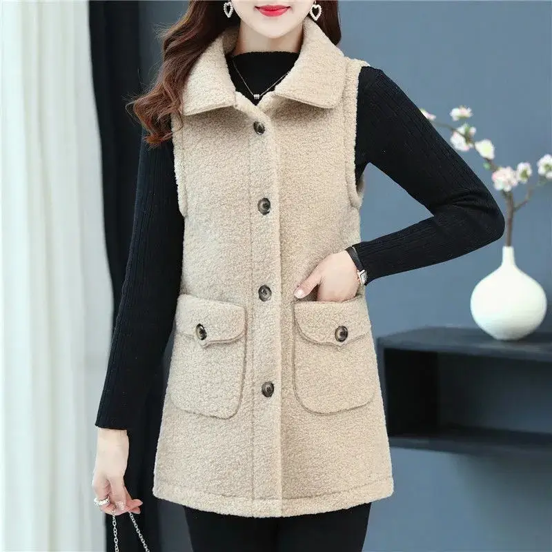 Red Imitation Cashmere Vest for Women Middle Age