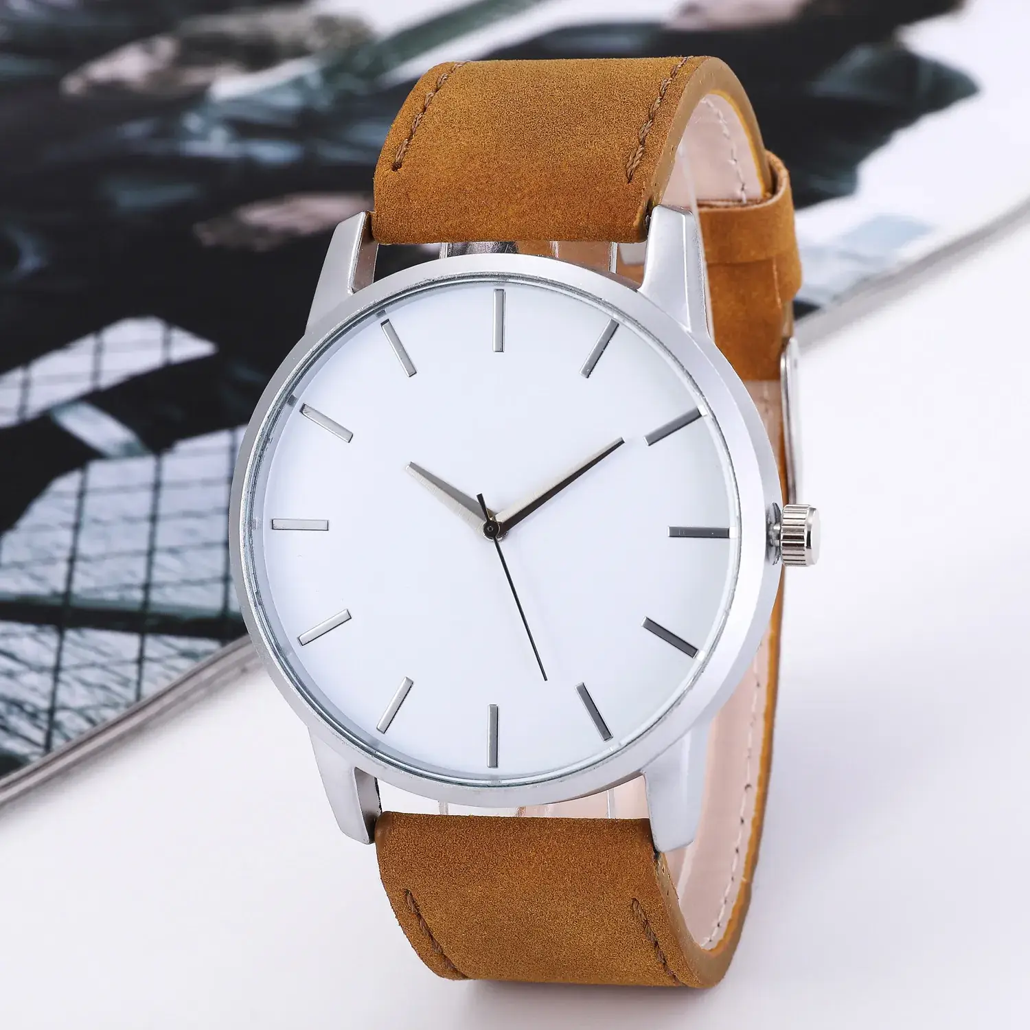 Men's White Dial Casual Watch with Black Strap - Image 4