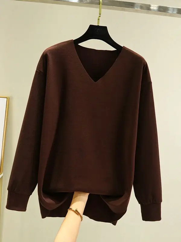 Women's V-Neck Long Sleeve T-Shirt Brown Velvet - Image 11