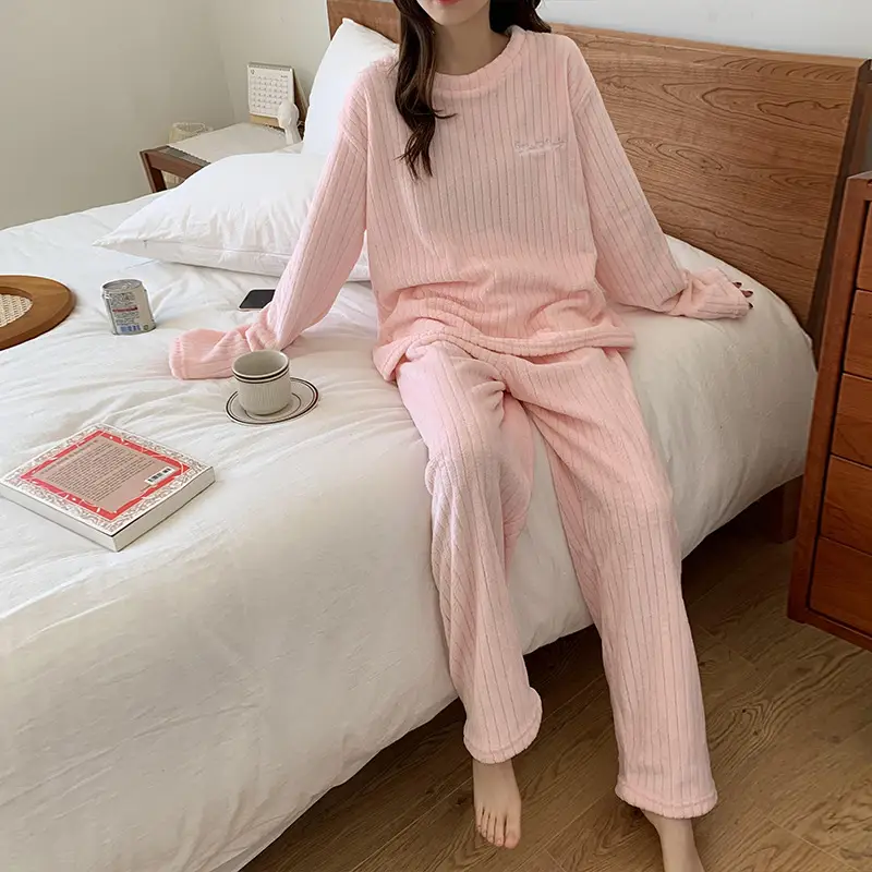 Women's Pink Fleece Pajamas 2025 Winter Lounge Wear - Image 3