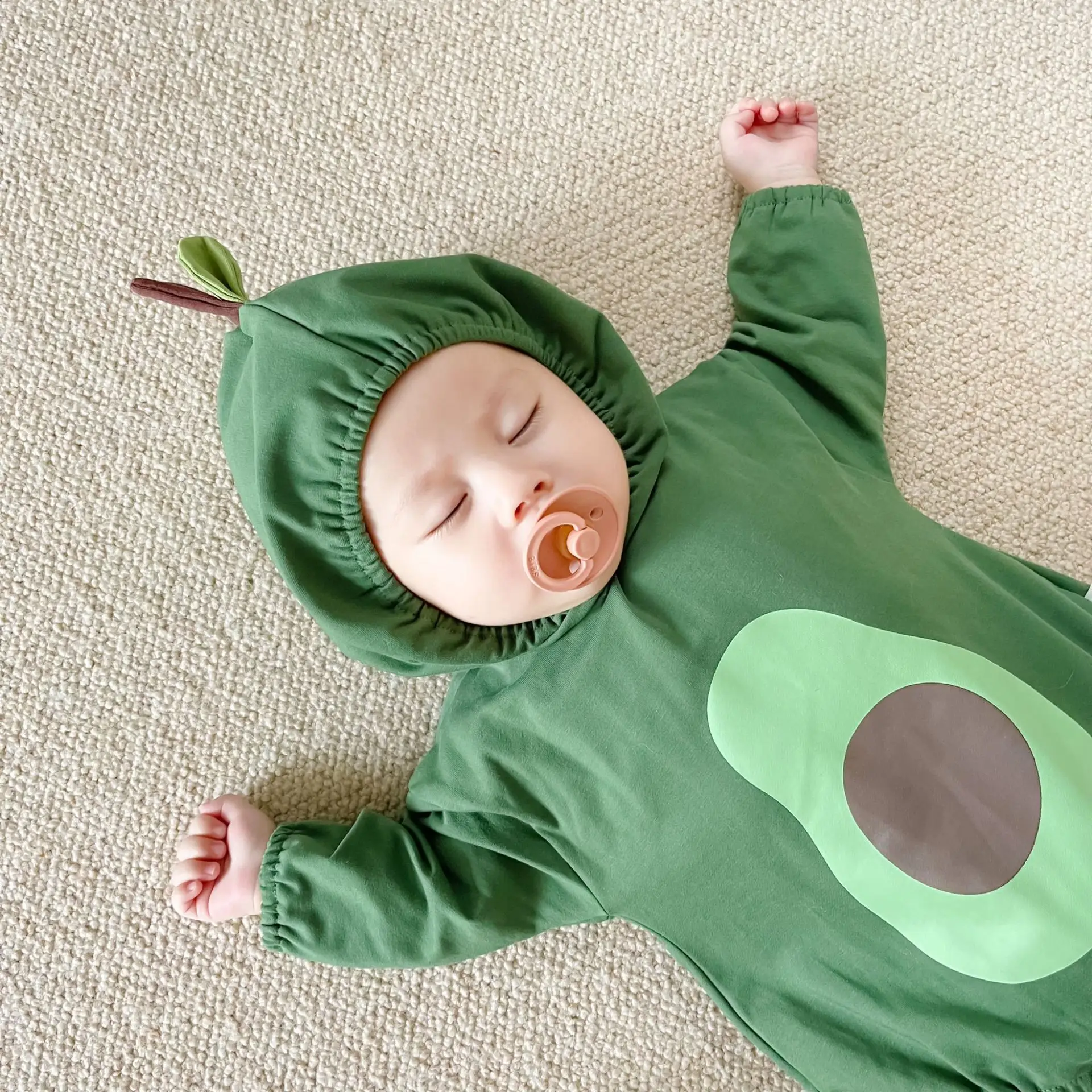 Avocado Infant Triangular Harness Baby Bag Fart Clothes Green - Image 3