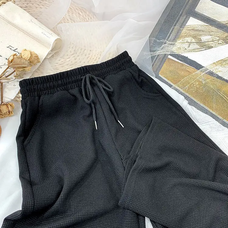 Women Black Waffle Elastic Waist Wide Leg Pants - Image 2