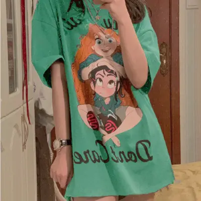 Kumayes Women's Gray Cartoon Print T-Shirt — feature 2