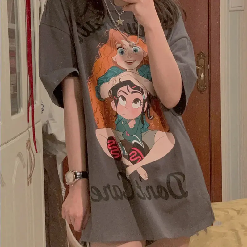 Kumayes Women's Gray Cartoon Print T-Shirt — feature 3