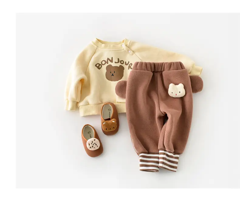 24 Late Autumn Baby Fleece Pp Pants with Bear Brooch — feature 41