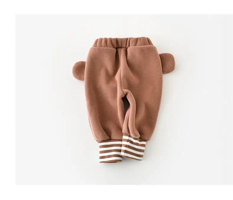 24 Late Autumn Baby Fleece Pp Pants with Bear Brooch — feature 43
