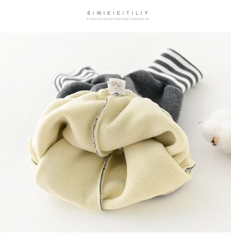 24 Late Autumn Baby Fleece Pp Pants with Bear Brooch — feature 50
