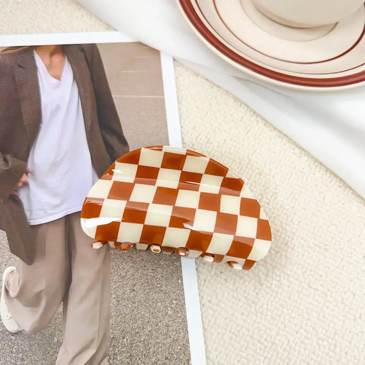 Cross Checkerboard Hair Grab Clip with Acrylic Finish - Image 12