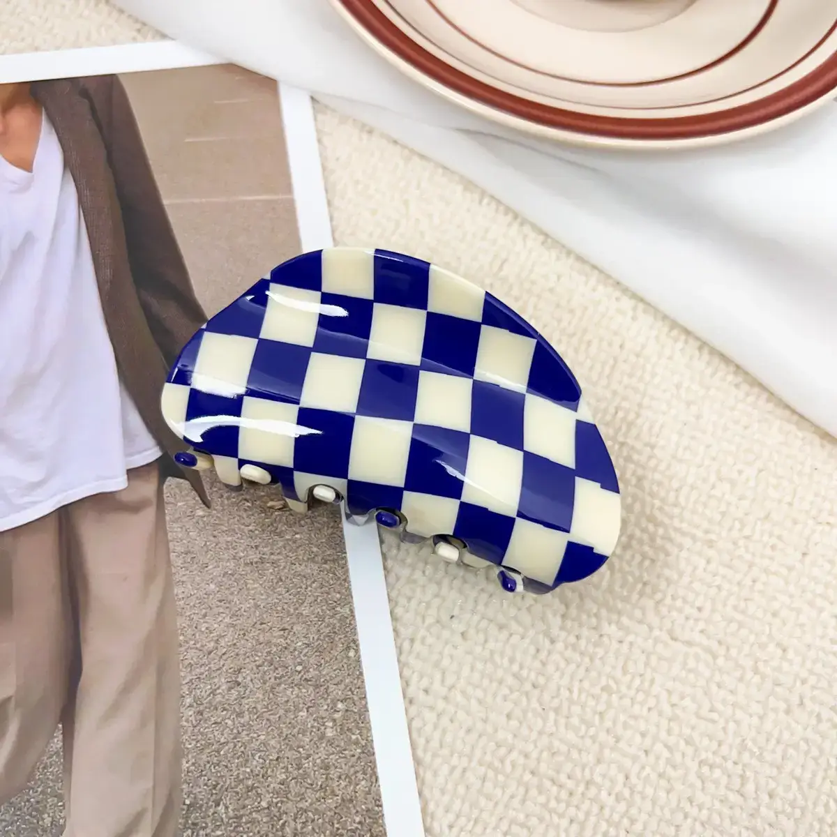 Cross Checkerboard Hair Grab Clip with Acrylic Finish - Image 17