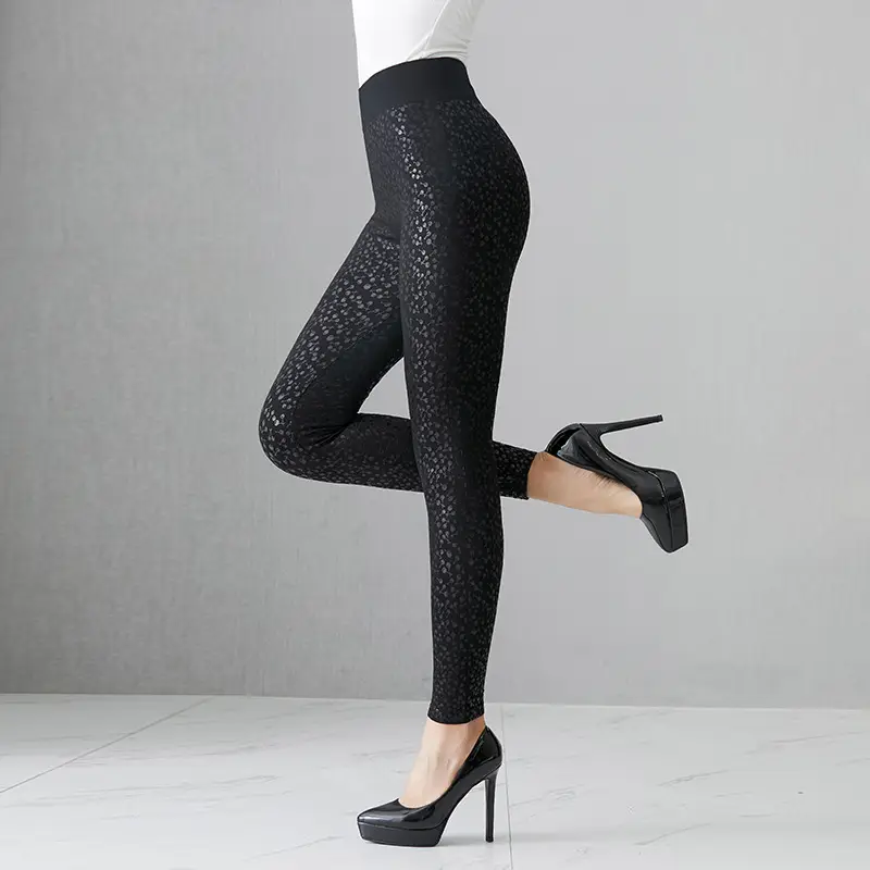 Thin Black High Waist Cropped Leggings for Women - Image 5