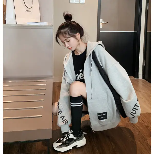 Women's Korean Style Loose Fit Cardigan Sweatshirt Set - Image 4