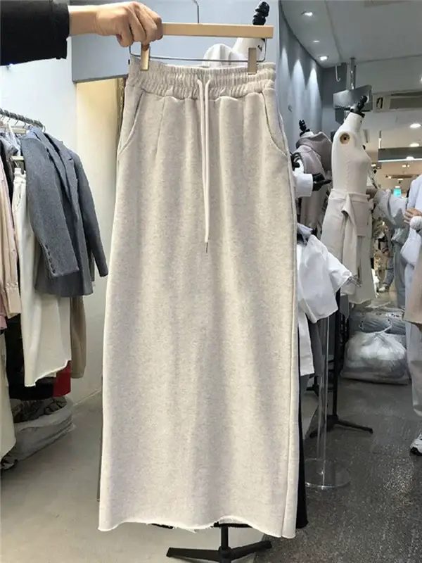 Korean Dongdaemun 2026 Solid Color Slit Skirt — feature 13