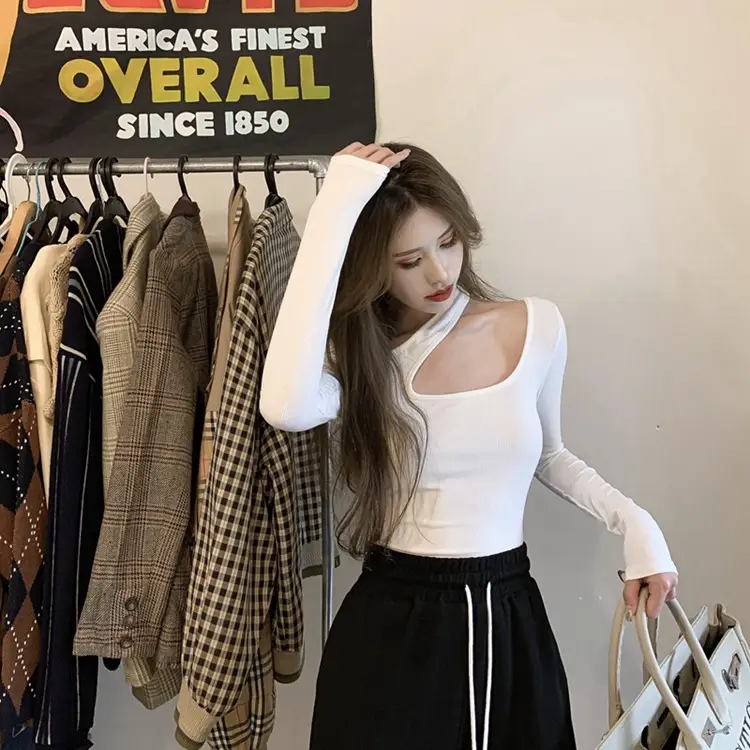 2025 Grey Halter Neck Long Sleeve T-Shirt for Women — feature 11